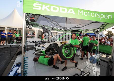 02 KOPECKY Jan (CZE) DRESLER Pavel (CZE) Skoda Fabia R5 Service Park während der Rallye-Europameisterschaft 2017 ERC Barum Rallye, vom 25. Bis 27. August, in Zlin, Tschechische Republik - Foto Jorge Cunha / DPPI Stockfoto
