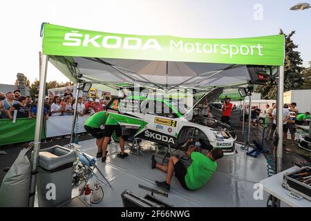 02 KOPECKY Jan (CZE) DRESLER Pavel (CZE) Skoda Fabia R5 Service Park während der Rallye-Europameisterschaft 2017 ERC Barum Rallye, vom 25. Bis 27. August, in Zlin, Tschechische Republik - Foto Jorge Cunha / DPPI Stockfoto