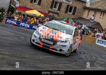 37 MAISANO Brandon und PEBEYRE Pierre, Peugeot 208 VTI R2 Aktion während der Rallye Rouergue 2017, am 9. Juli, Rodez, Frankreich - Foto Gregory Lenormand / DPPI Stockfoto