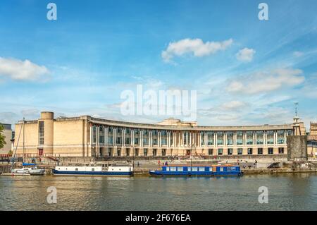 Amphitheater im schwimmenden Hafen von Bristol, Somerset, England, Großbritannien Stockfoto