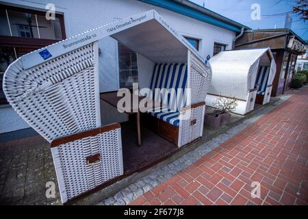 Koserow, Deutschland. März 2021, 22nd. Das Gelände des Hotels 'Hanse Kogge' in Koserow auf der Ostseeinsel Usedom. Quelle: Jens Büttner/dpa-Zentralbild/ZB/dpa/Alamy Live News Stockfoto