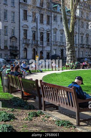 Berkeley Square, Mayfair, London W1J, England, Großbritannien. Stockfoto