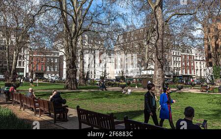 Berkeley Square, Mayfair, London W1J, England, Großbritannien. Stockfoto