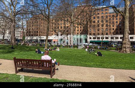 Berkeley Square, Mayfair, London W1J, England, Großbritannien. Stockfoto