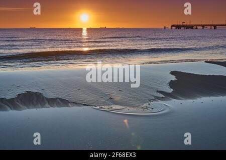 Sommermorgen am Strand von Seebad Ahlbeck am Insel Usedom Stockfoto