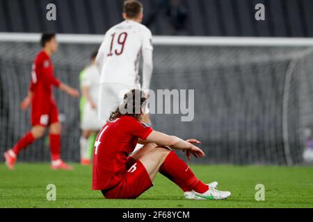 ISTANBUL, TÜRKEI - MÄRZ 30: Caglar Soyuncu aus der Türkei sieht beim WM-Qualifikationsspiel zwischen der Türkei und Lettland bei Atatürk Olympic depriziert aus Stockfoto