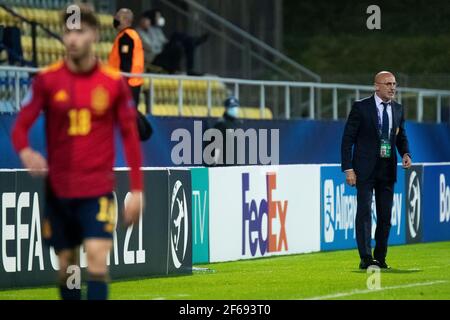 CELJE, SLOWENIEN - 30. MÄRZ: Luis de la Fuente, Cheftrainer Spaniens während des UEFA-U-21-Europameisterschaftsspiel der Gruppe B zwischen Spanien und Tschechien 2021 im Stadion Celje am 30. März 2021 in Celje, Slowenien. MB-Medien Stockfoto