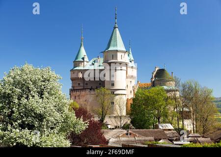 Bojnice Burg in der Nähe Prievidza Stadt, Frühling Ansicht, Slowakei, Europa Stockfoto