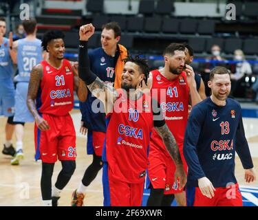 St. Petersburg, Russland. März 2021, 30th. Daniel Hackett (10) von CSKA wird während der 2020/2021 Turkish Airlines EuroLeague Regular Season Round 32, einem Spiel zwischen BC CSKA Moskau und Zenit St. Petersburg in der Sibur Arena, in Aktion gesehen. (Endnote; Zenit St. Petersburg 74:86 CSKA) (Foto: Maksim Konstantinov/SOPA Image/Sipa USA) Quelle: SIPA USA/Alamy Live News Stockfoto