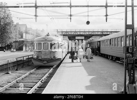 Staatsbahnen, SJ Y7 1187. Anreise an der Station Gällivare Stockfoto