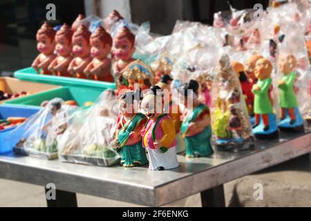 Navratri, Dassehra, Golu Idole auf dem Display Stockfoto