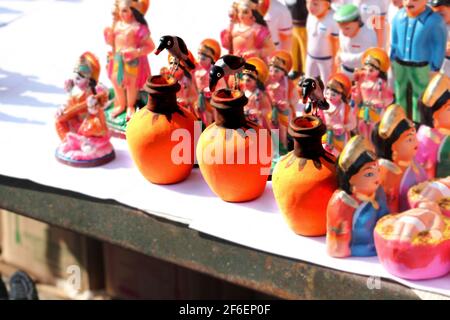 Navratri, Dassehra, Golu Idole auf dem Display Stockfoto