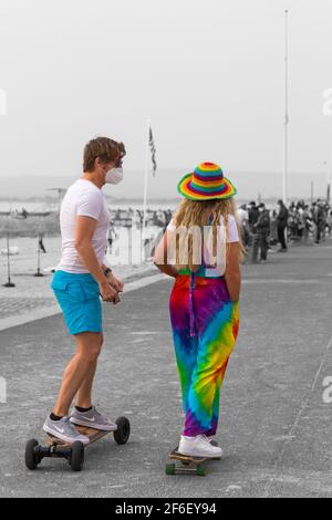 Die Dreharbeiten finden am Strand von Sandbanks statt, um die neue Netflix-Serie im März in Sandbanks, Poole, Dorset UK zu drehen Stockfoto