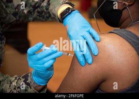 Norfolk VA, 31. März 2021- die Impfung gegen COVID-19 findet immer mehr statt. Patsy Lynch/MediaPunch Stockfoto