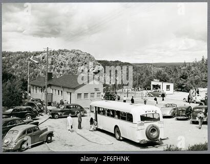 Staatsbahnen, SJ Bus am Zollbahnhof Svinesund. Stockfoto