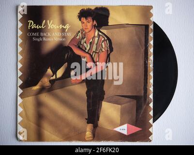 Sieben-Zoll-Vinyl-Cover-Version der Hit-Single Come Back and Stay von Paul Young, veröffentlicht im Jahr 1983 Stockfoto