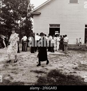 Alle Kinder von Chris Adolf sind harte Arbeiter am neuen Ort. Yakima Valley, Washington. Farm of Rehabilitation Administration Kreditnehmer. 1939. Foto von Dorothea lange. Stockfoto