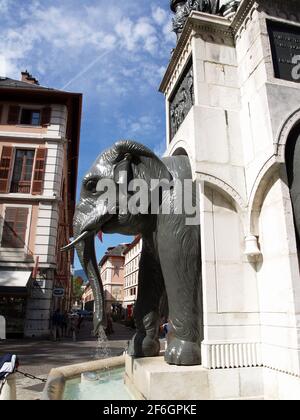 La Fontaine des Éléphants, Chambery, Frankreich Stockfoto