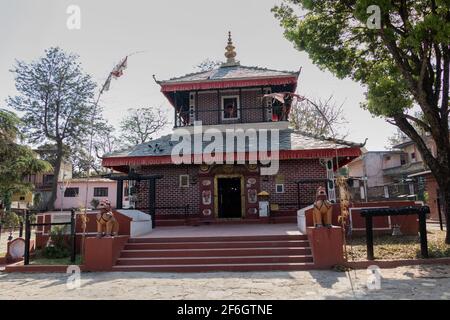 Der Rana Ujeshwori Bhagwati Tempel befindet sich innerhalb des Tansen Durbar Platzes in Palpa, Nepal und wurde von Ujir Singh Thapa als Opfergabe an die Göttin erbaut Stockfoto