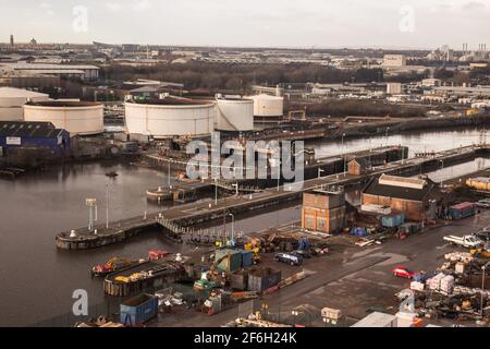 Blick auf den Trafford Park mit Blick auf die Salford Quays Manchester An EINEM bewölkten Tag Stockfoto