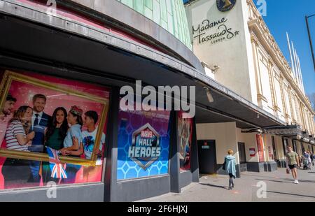 Außenansicht von Madame Tussauds in Marylebone, einem Wachsfigurenkabinett-Museum und einer der beliebtesten Touristenattraktionen Londons. Stockfoto