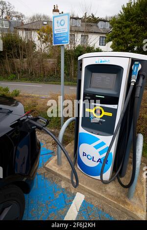 Advanced, all, wheel, drive, Access, alternative, Electric, Car, Tesla, Model, 3, charging, BPolar, UK, Stockfoto