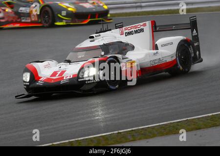 01 JANI Neel (che), TANDY Nick (gbr), LOTTERER André (ger), Porsche 919 Hybrid lmp1 Team Porsche, Aktion während der FIA WEC World Endurance Championship 2017, 6 Stunden Fuji vom 13. Bis 15. Oktober in Oyama, Japan - Foto / DPPI Stockfoto