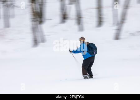 Karen Rentz Skilanglauf im Zentrum von Michigan, USA Stockfoto