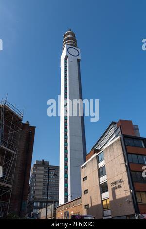 Der BT Tower in der Lionel Street, Birmingham, wurde 1965 fertiggestellt und ist das höchste Bauwerk der Stadt Stockfoto