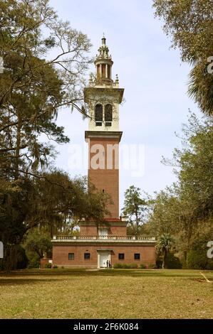 Carillon Tower, 200 Meter hoher campanile, 97 Röhrenglocken, Musikinstrument, roter Backstein, 1958, Stephen Foster Cultural State Park, Florida, White Sp Stockfoto