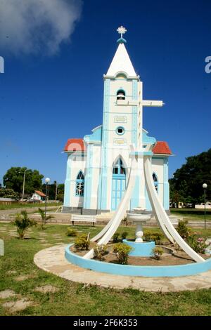 caravelas, bahia / brasilien - 12. januar 2009: Kirche Nossa Senhora de Lourdes im historischen Zentrum der Stadt Caravelas, im Süden Bahia. Stockfoto