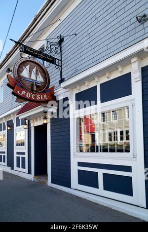 Die Fo'c'sle Tavern in Chester, Nova Scotia, Kanada. Der Pub ist der älteste in der Provinz. Stockfoto