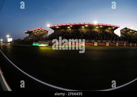 AMBIANCE Tribüne Tribüne Tribüne während der 2017 Le Mans 24 Stunden Pesage, qualifizieren und Parade am 11. Bis 16. Juni auf Le Mans Circuit, Frankreich - Foto Jean Michel Le MEUR / DPPI Stockfoto