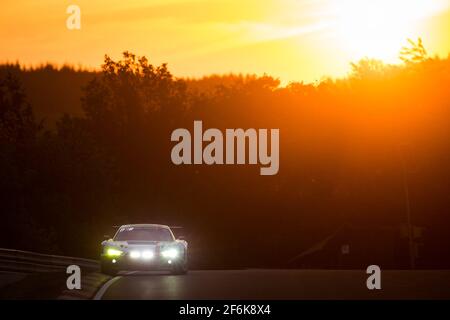 18 TERTING Peter, FREY Rachel, Audi Sport Team Phoenix R8 LMS, Aktion während des ADAC Zürich 24 Stunden Nürburgring 2017, Deutschland vom 25. Bis 28. Mai - Foto Antonin Vincent / DPPI Stockfoto