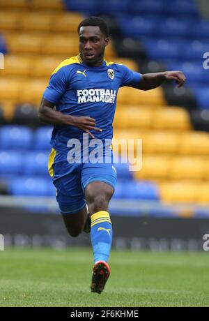 WIMBLEDON ENGLAND - MÄRZ 31: Kwaku Frimpong von AFC Wimbledon während der vierten Runde des FA Youth Cup zwischen AFC Wimbledon und Tottenham Hotspur Stockfoto