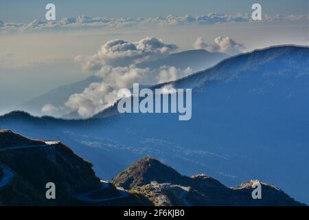 Am frühen Morgen Grate im Himalaya-Berg von sikkim Stockfoto