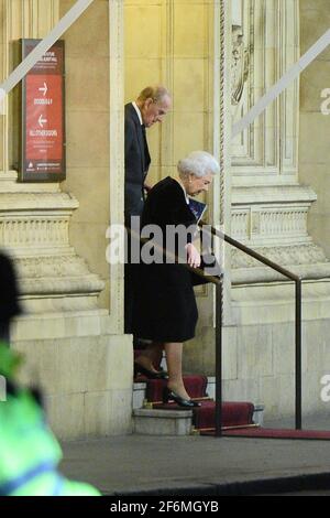 London, England, Vereinigtes Königreich. November 2017. Die königliche Familie nimmt am jährlichen Royal Festival of Remembrance in der Royal Albert Hall Teil Stockfoto