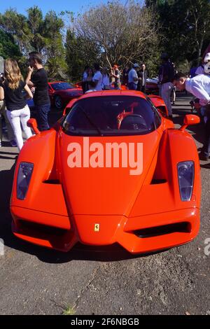 Close Up Front View of a Red Ferrari at a Classic Car Show Stockfoto