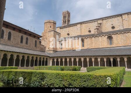 Gärten der Kathedrale von Santa Maria d'Urgell. Katalonien. Stockfoto