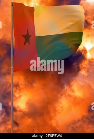 Guinea-Bissau-Flagge mit himmlichem Hintergrund. Winkendes Banner. Nationalflagge von Guinea-Bissau Stockfoto