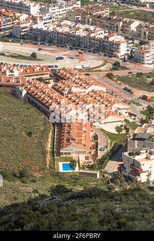Neue Binnenseeentwicklung, Stadthäuser Costa del Sol, Spanien. Stockfoto