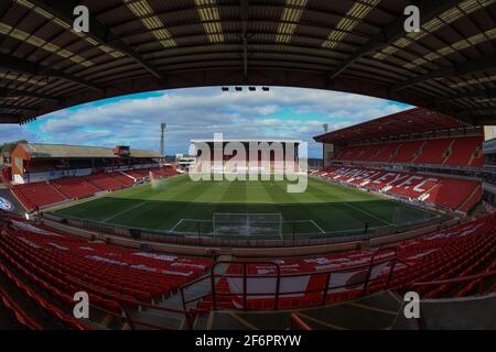 Barnsley, Großbritannien. April 2021. Eine allgemeine Ansicht von Oakwell vor diesem Nachmittag Sky Bet Championship Spiel Barnsley gegen Reading in Barnsley, Großbritannien am 4/2/2021. (Foto von Mark Cosgrove/News Images/Sipa USA) Quelle: SIPA USA/Alamy Live News Stockfoto