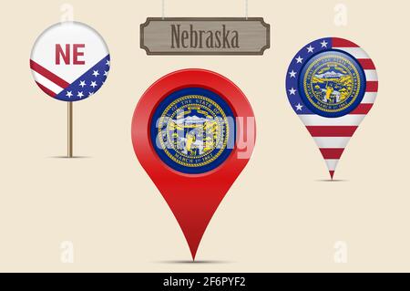 Nebraska US State round flag. Kartenstift, rote Kartenmarkierung, Positionszeiger. Hängendes Holzschild im Vintage-Stil. Illustration. Amerikanische Sterne und Streifen Stockfoto