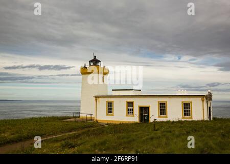 Duncansby Head Lighthouse am nordöstlichsten Punkt des britischen Festlandes. Stockfoto