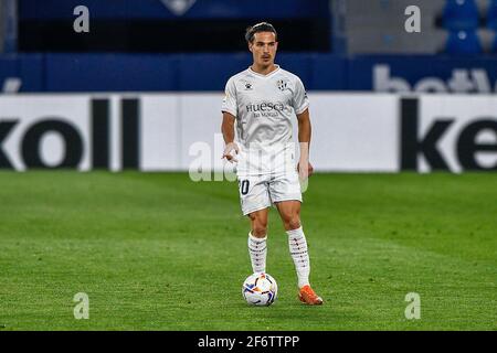 VALENCIA, SPANIEN - 2. APRIL: Jaime Seoane Valenciano von SD Huesca während des La Liga Santander-Spiels zwischen Levante UD und SD Huesca in Ciutat de Valen Stockfoto