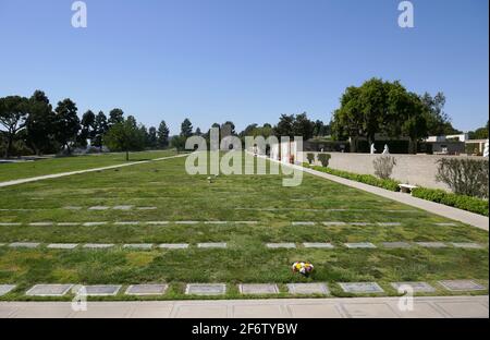 Glendale, Kalifornien, USA 31. März 2021 EIN allgemeiner Blick auf die Atmosphäre des Forest Lawn Memorial Park am 31. März 2021 in Glendale, Kalifornien, USA. Foto von Barry King/Alamy Stockfoto Stockfoto