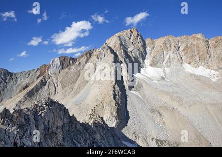 Blick auf den 13986 Meter hohen Ostgrat Mount Humphreys vom Peaklet Mountain Stockfoto