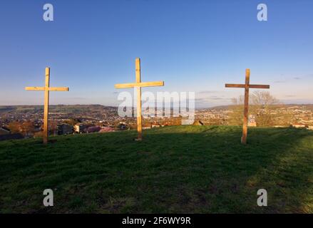 Ostern kreuzt über schauendes Bad Stockfoto