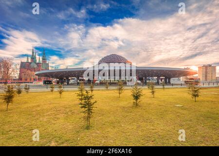 Busbahnhof (Dworzec autobusowy) in Kielce. Kielce, Heiliger Kreuz, Polen. Stockfoto