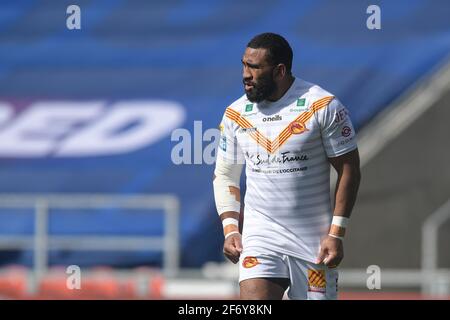 St. Helens, Großbritannien. April 2021. Samisoni Langi (3) von Catalans Dragons während des Vorspiels in St. Helens, Großbritannien am 4/3/2021. (Foto von Simon Whitehead/News Images/Sipa USA) Quelle: SIPA USA/Alamy Live News Stockfoto